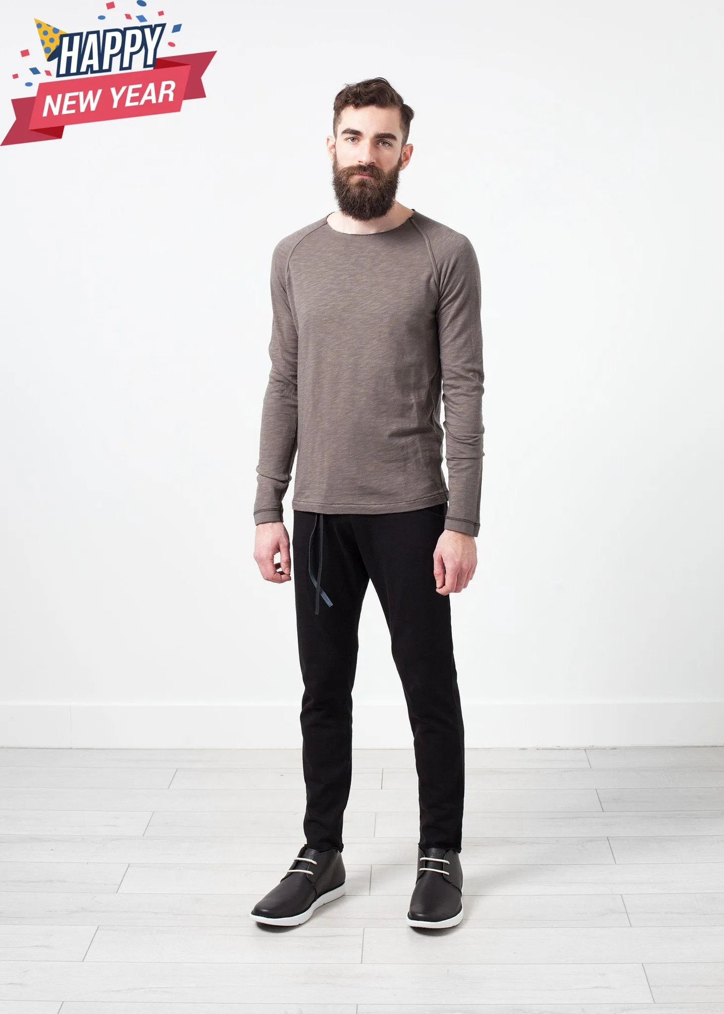 Daris Tee in Olive