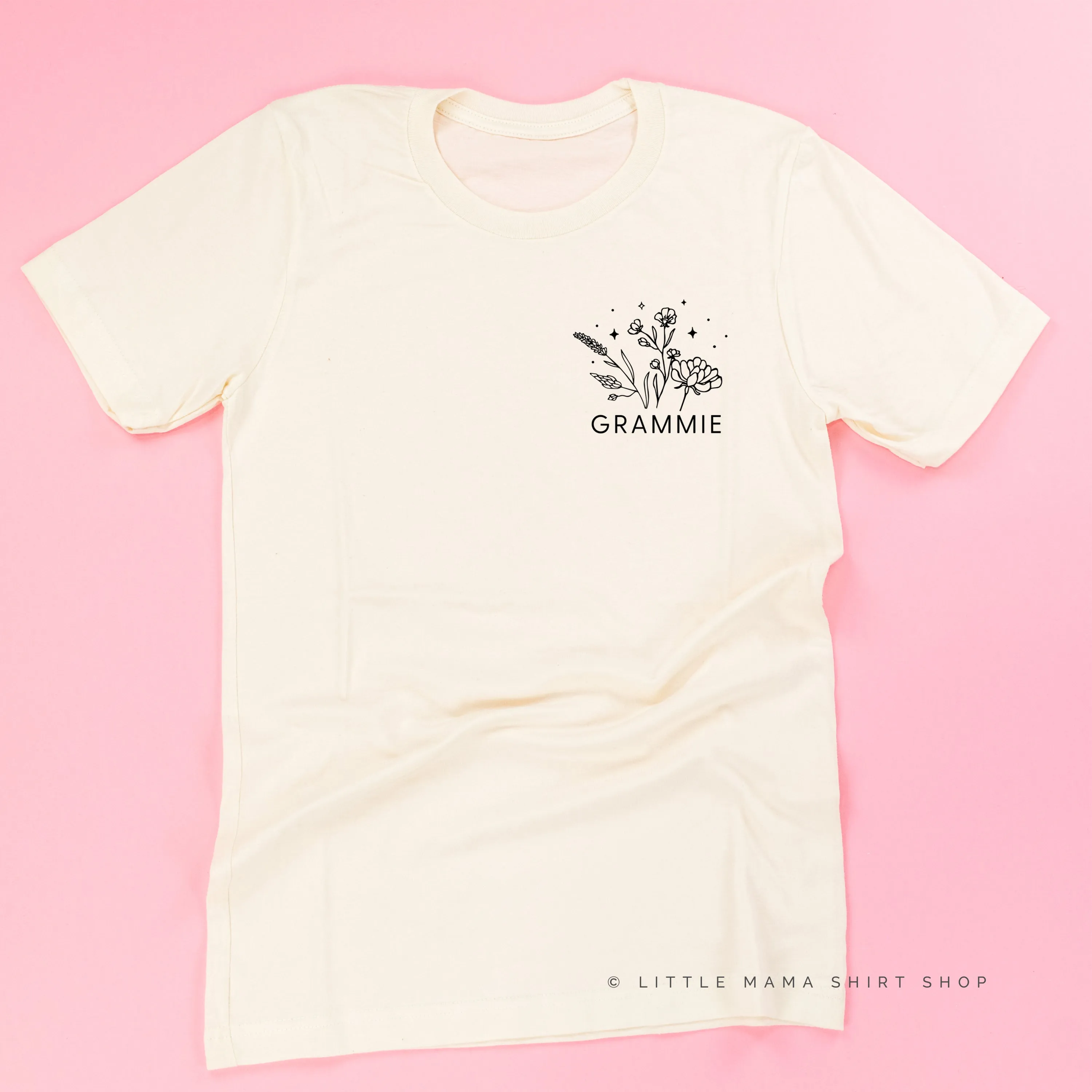 GRAMMIE - Bouquet - Pocket Size ﻿- Unisex Tee