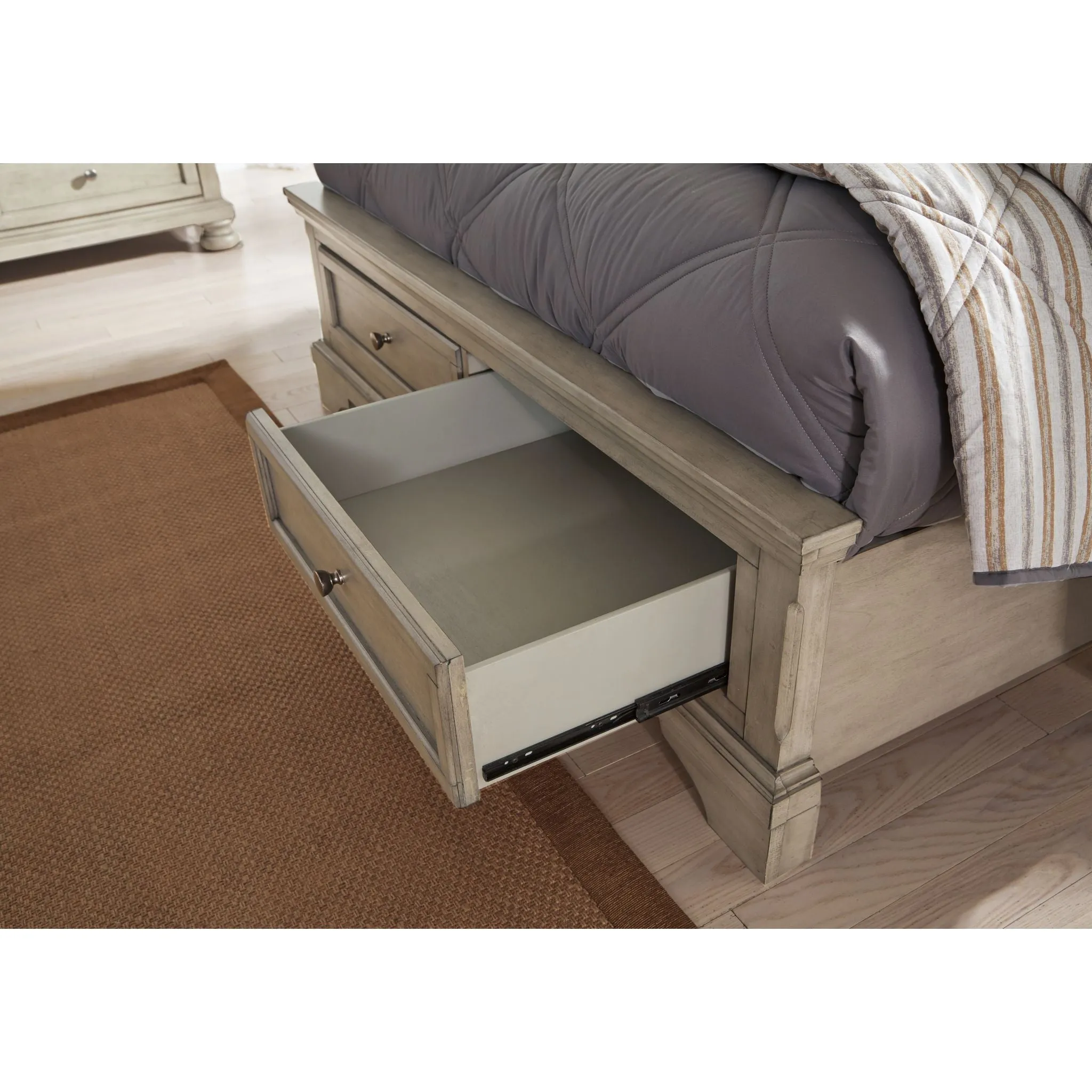 Lettner Full Sleigh Storage Bed - Light Gray