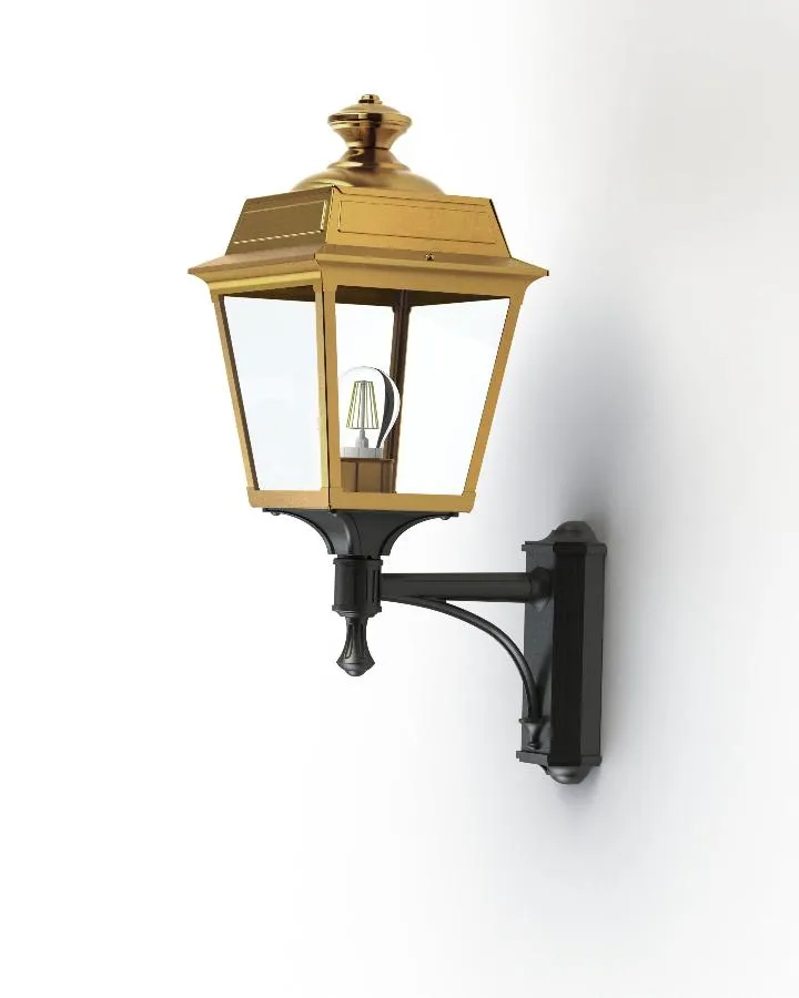 Traditional Lantern Wall Light
